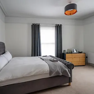 Apartment 123 Nunnery Lane